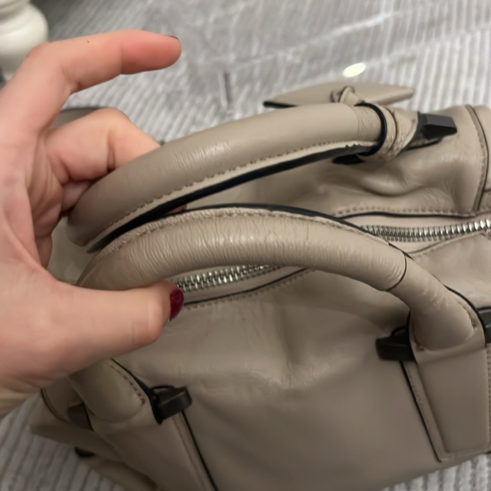 Beige handbag - Picture 4 of 5
